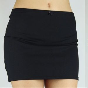 Herr by Isabela black mini skirt